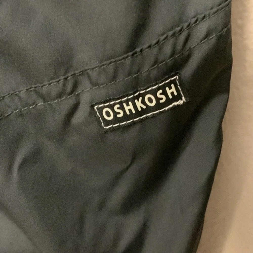 OshKosh B'Gosh Boys' Perfect Snowbib Snowsuit Skibib size 4 little boy’s